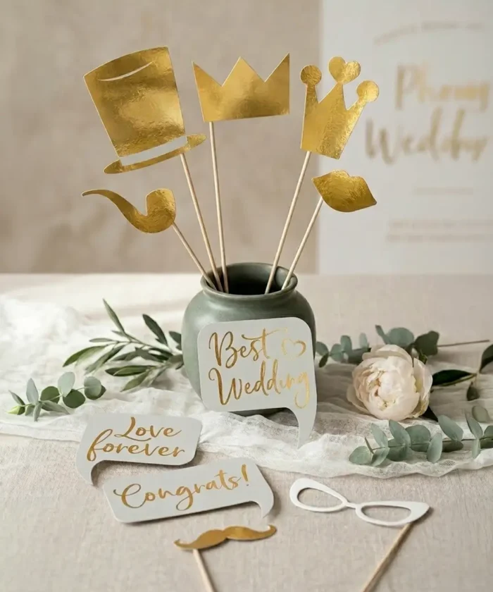 Alternative view of photobooth rekvisitter til bryllup, guld